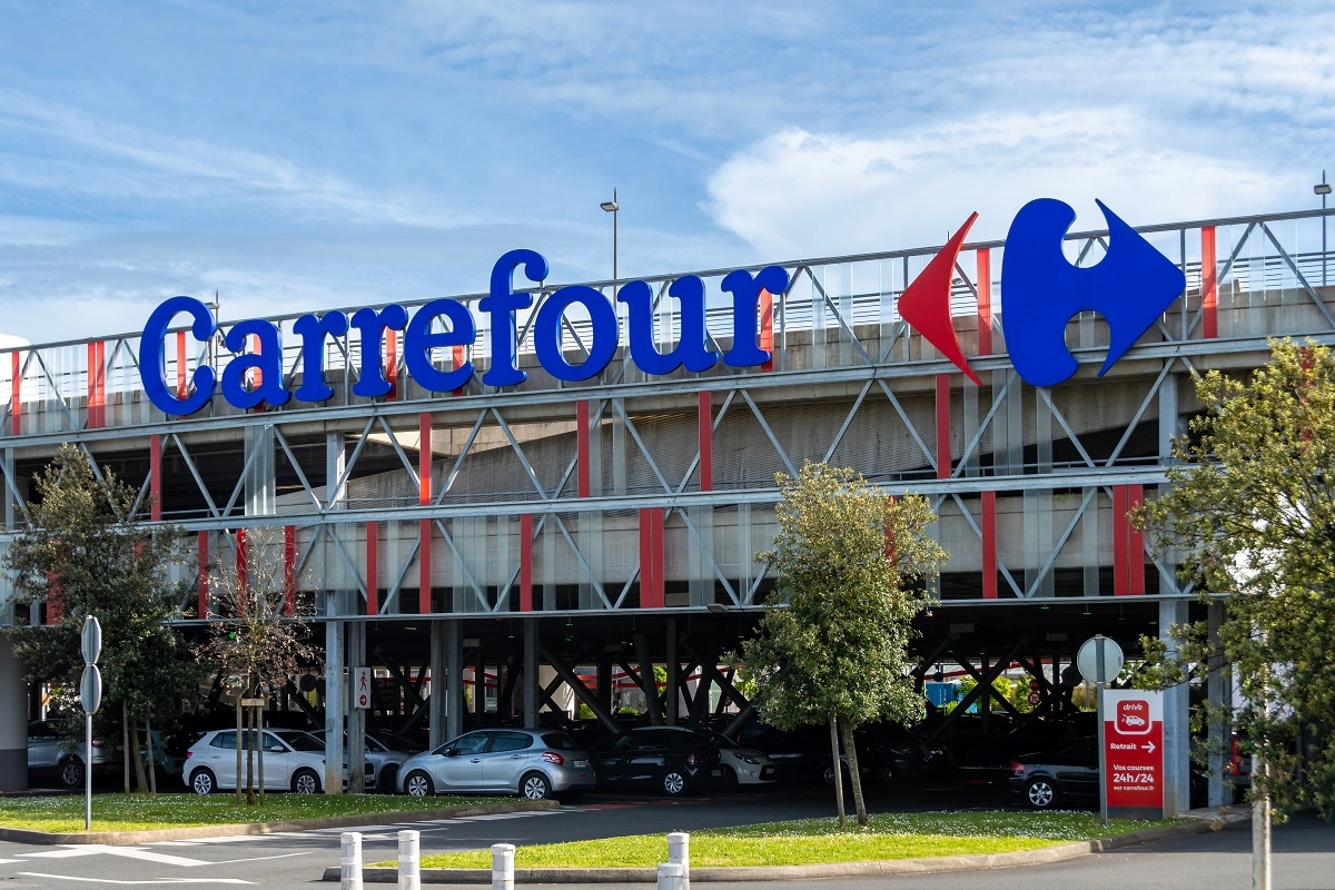 Carrefour i zwolnienia grupowe. Związkowcy: „Bezduszna korporacja patrząca tylko w Excela”
