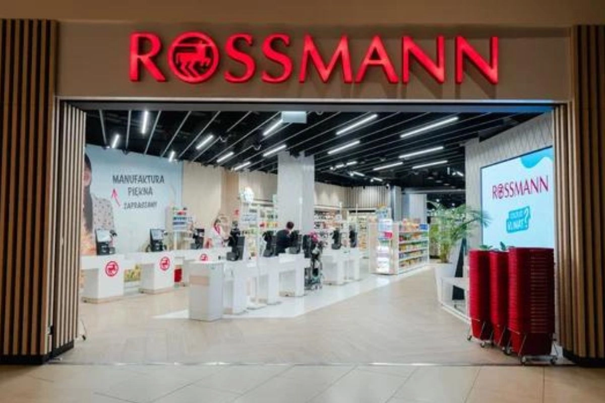 Kosmetyki Avon zadebiutują na półkach Rossmanna