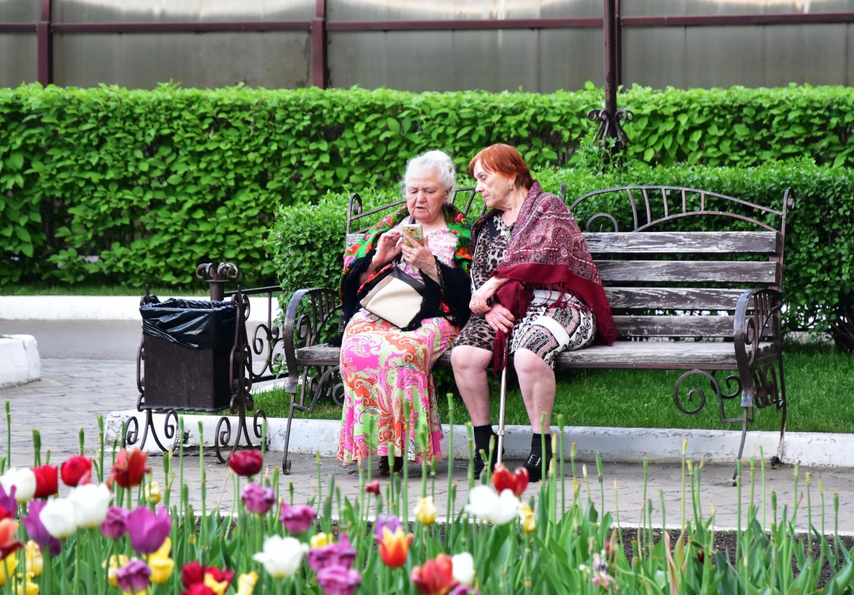 Uwaga seniorzy. NFZ nie pokryje tych kosztów w sanatorium [LISTA WYDATKÓW]