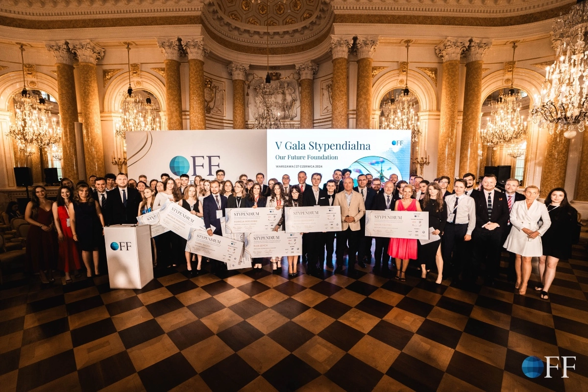 Wymarzone studia za granicą? Zgłoś się po stypendium Our Future Foundation