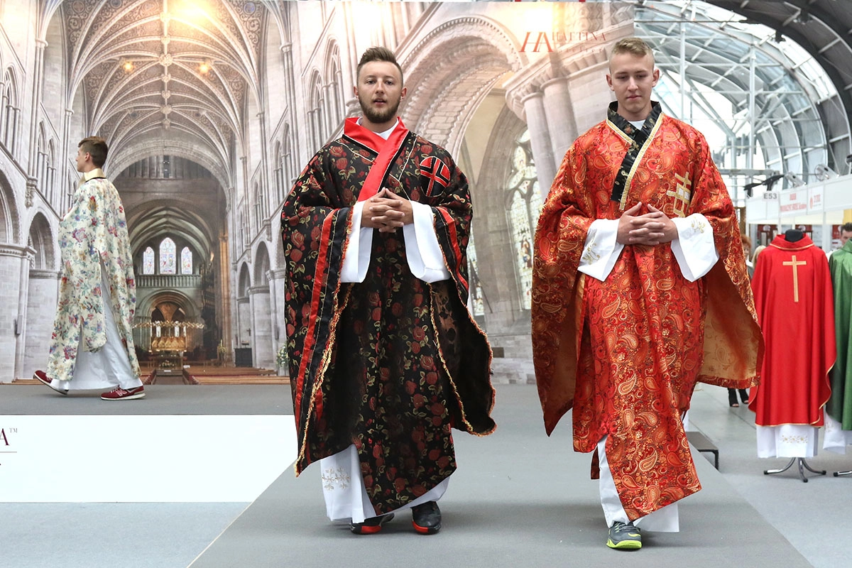 Święty biznes. Jak rozwija się polska branża sakralna?