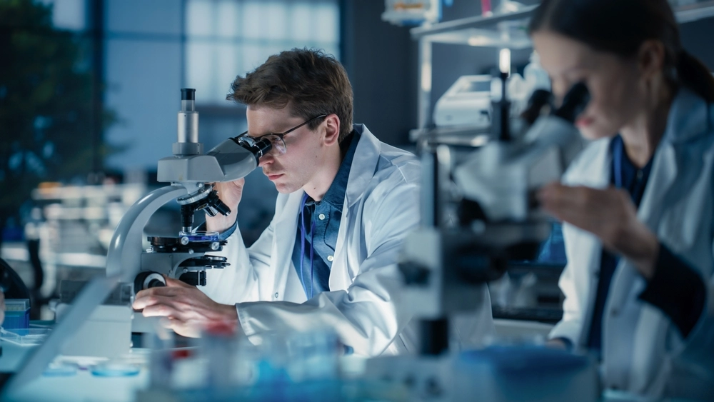 Dwie grupy polskich naukowców w programie EIT Health. Będą rozwijać technologię do walki z nowotworami