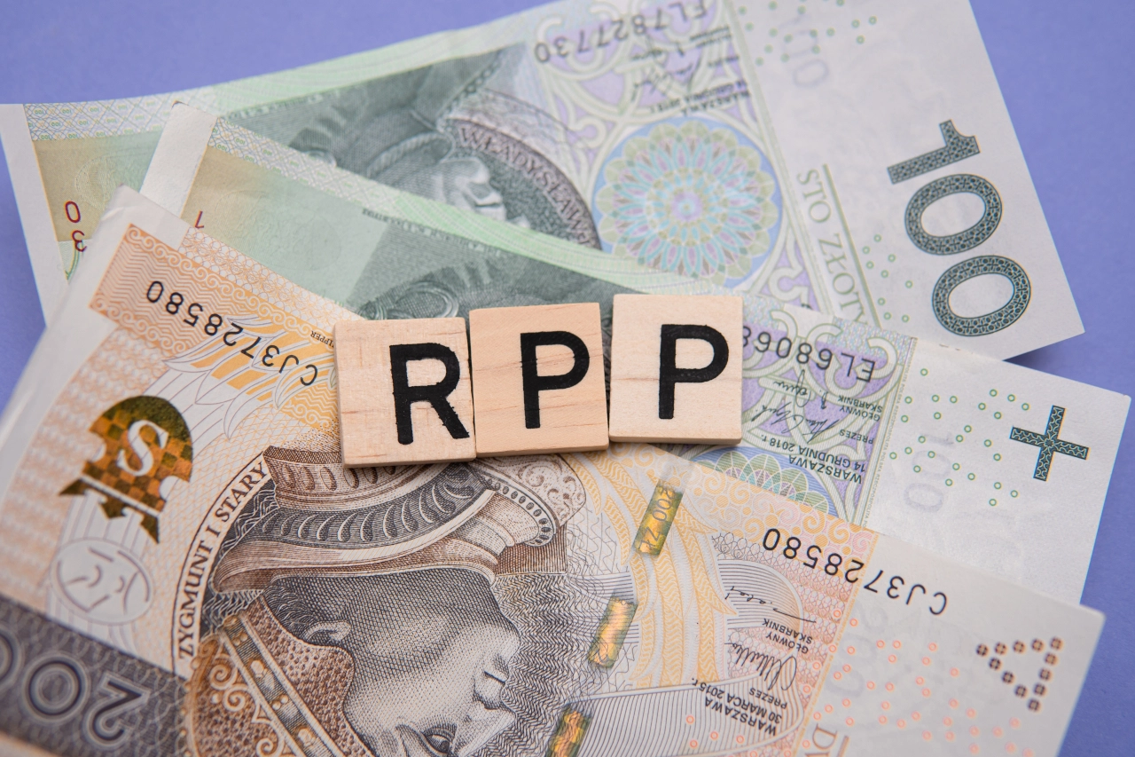 Stopy procentowe bez zmian w czerwcu 2025. RPP utrzymuje główną stopę na poziomie 5,25 proc.