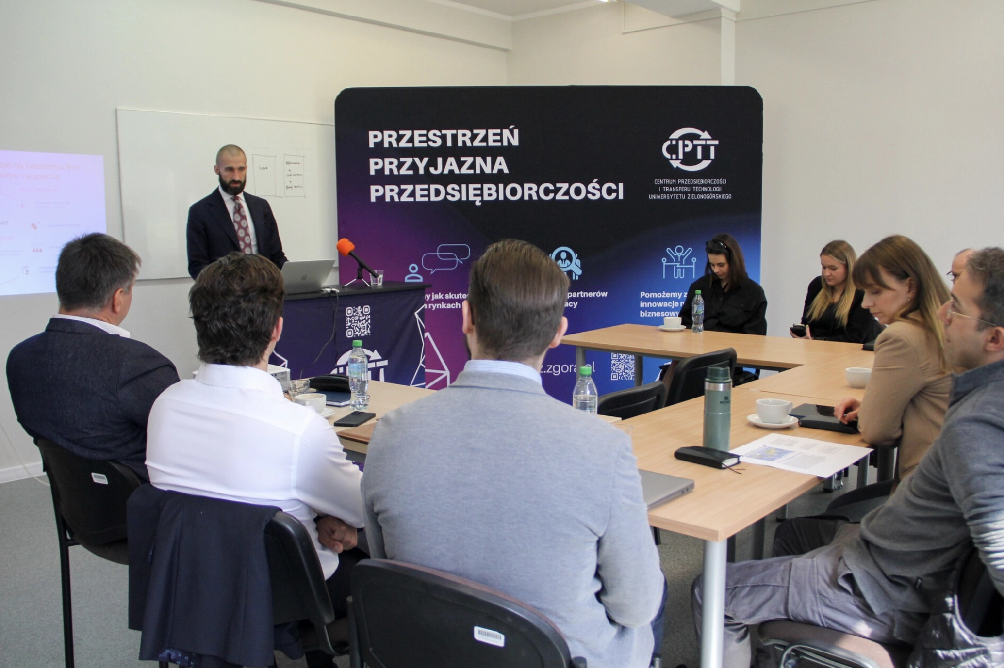 Uniwersytet Zielonogórski i The Heart otwierają „fabrykę startupów”. Tak nauka ma zarabiać na siebie