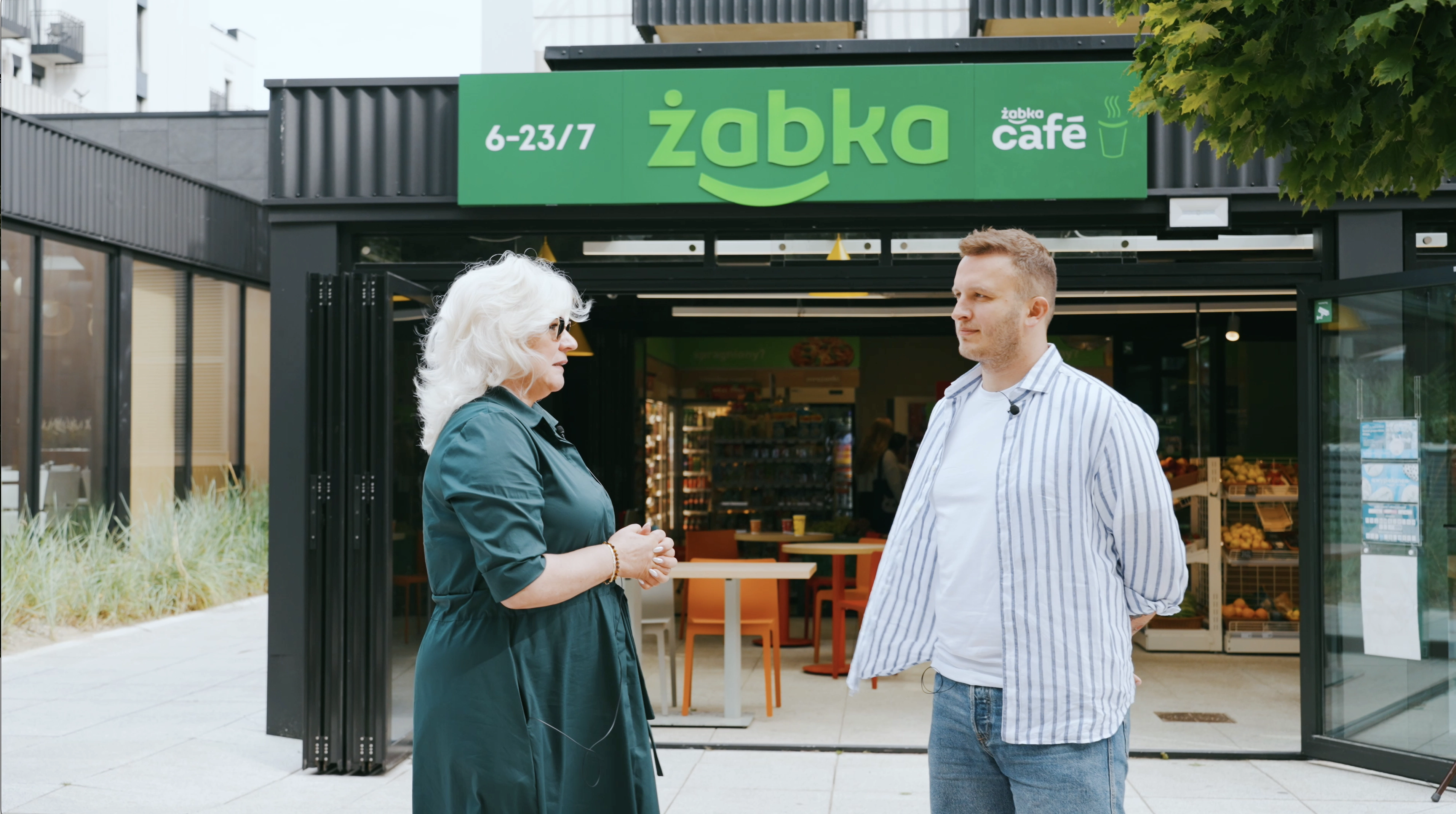 Lato z Żabką. Kulisy biznesu w miejscowościach turystycznych