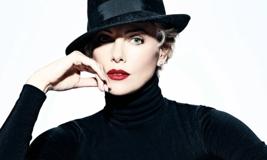 Charlize Theron doznała kontuzji kolana. To wtedy musiała wybrać inną ścieżkę kariery