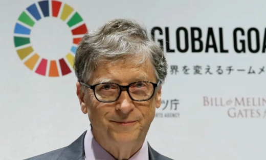 Bill Gates: jest mocny argument za spowolnieniem gospodarki