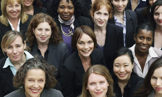Franczyza na obcasach. Dlaczego ten model biznesowy cieszy się rosnącym powodzeniem wśród kobiet?