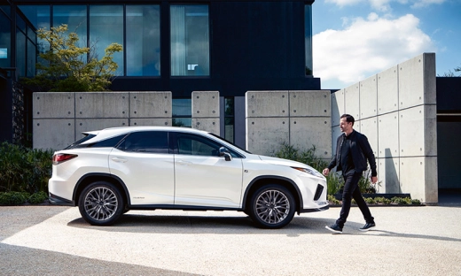 Lexus RX Final Edition. Prestiżowy SUV o niespotykanym poziomie komfortu