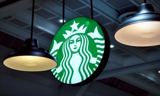 Starbucks z opcją dostawy w Polsce. Do 25 października bez opłaty za dowóz