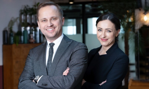 Helping Hand nawiązuje współpracę z światowym liderem branży farmaceutycznej
