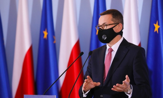 Nowe obostrzenia! Zamknięte salony fryzjerskie i przedszkola. Konferencja premiera