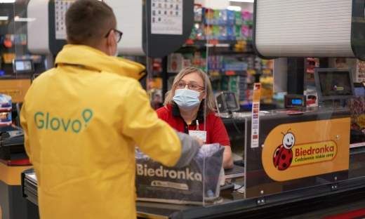Glovo i rewolucja w dostawach? Biek pomaga przedsiębiorcom w dotarciu do klientów