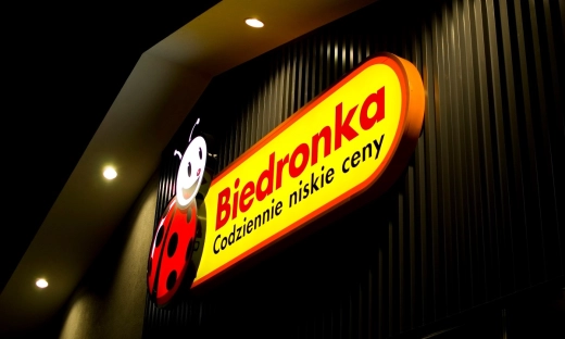 Biedronka: Pracownicy centrali i biur otrzymają 45 mln złotych