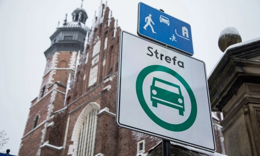 Elektryczne miraże. Raport elektromobilność