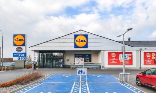 Biedronka, Lidl czy Auchan? Która sieć handlowa jest najbardziej popularna w Polsce