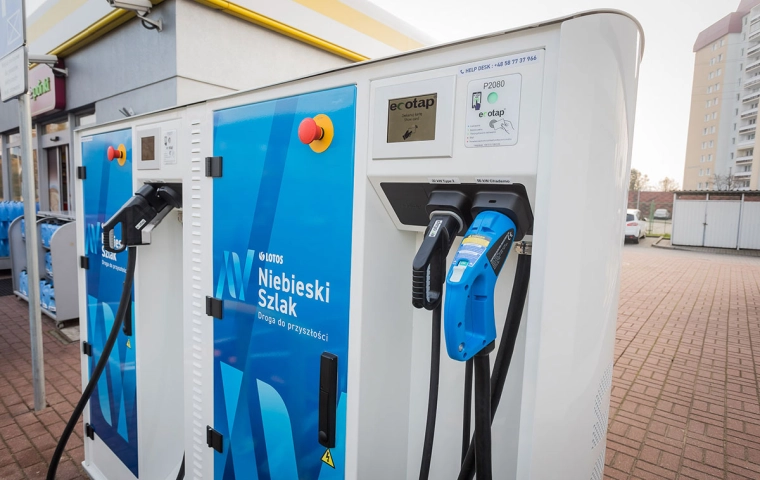 Raport Elektromobilność. Aaa ładowarki potrzebne od zaraz