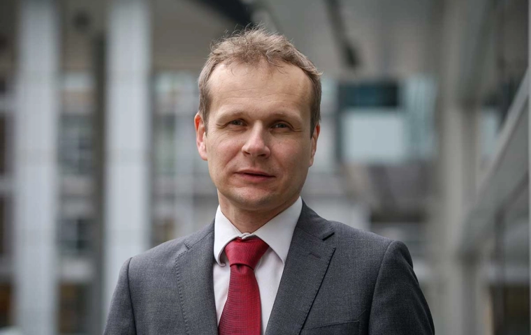 Dr Bukowski: "Rząd raczej nie zarżnie klasy średniej. Choć to ona zapłaci za nadchodzące reformy"