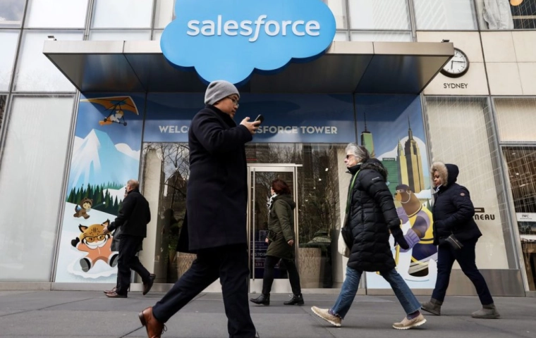 Najpierw zwalniali, teraz zatrudniają z powrotem. Salesforce szuka 3000 specjalistów