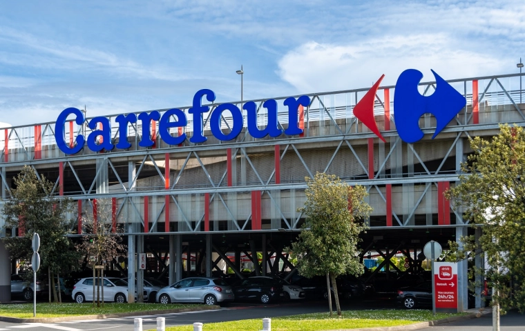 Carrefour zatrudnia ChatGPT: AI pomoże ci kupić taniej