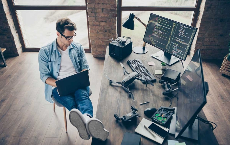 Home office generuje cyberzagrożenia. Jak się na nie przygotować?