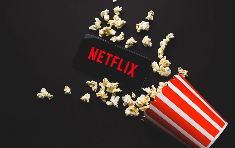 Netflix obniża cenę abonamentu