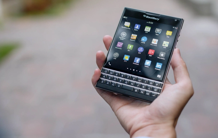 BlackBerry powraca! Nowy telefon ma zadebiutować już w 2021 roku