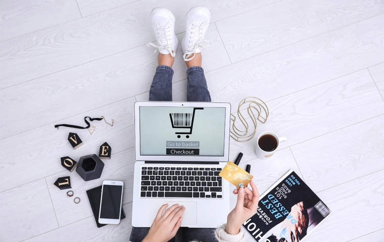 Raport. E-commerce naprzód! Kto wygrał (i przegrał) na pandemii?
