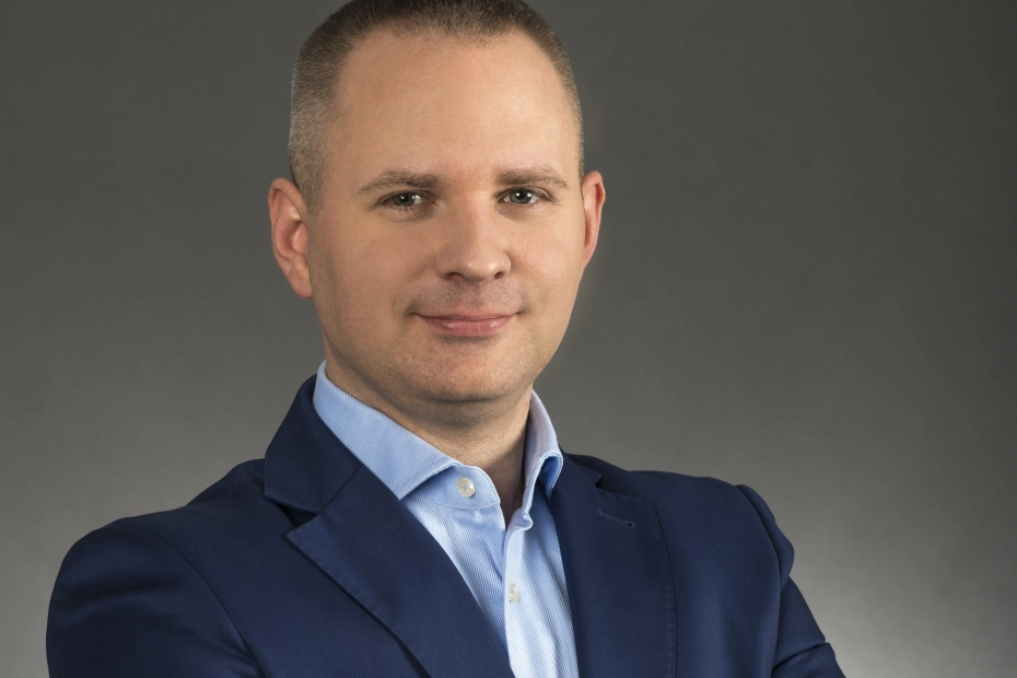 Karol Dziąsek, Self Learning Solutions