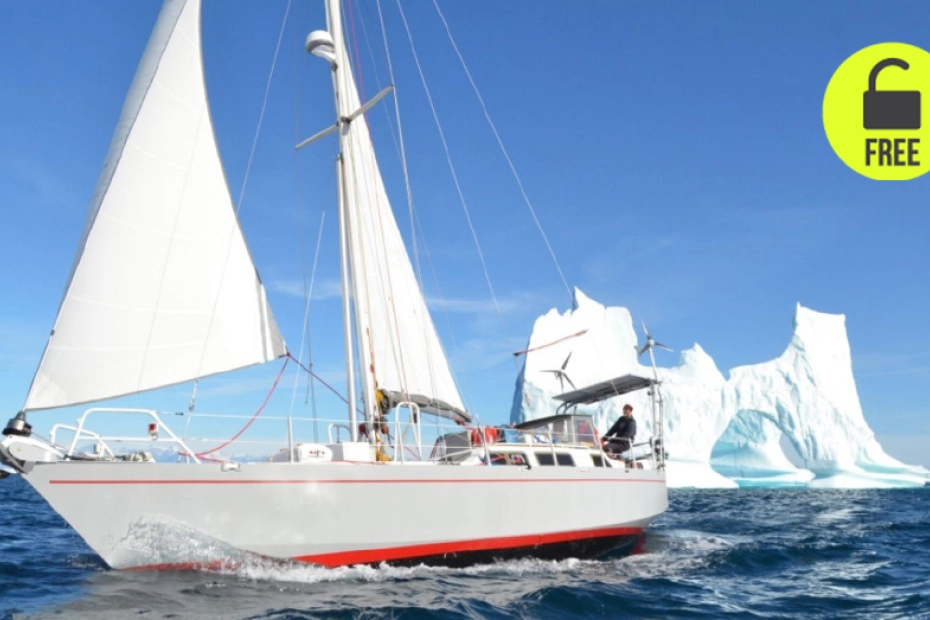 Ekipa Mission Arctic pod żaglami.