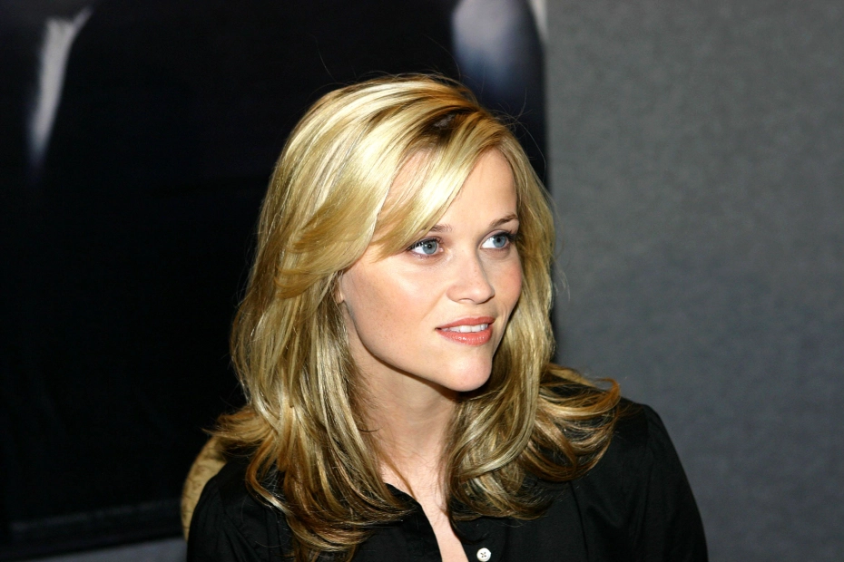 Reese Witherspoon doskonale wie, jak rozwijać kari