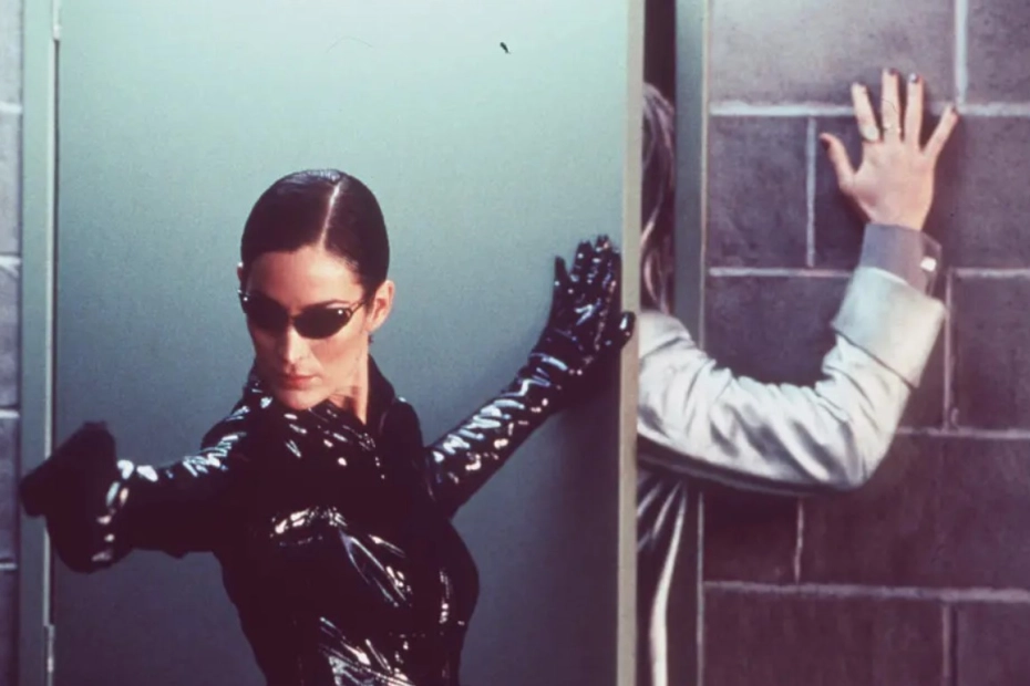 Carrie-Anne Moss jako Trinity / Fot. Jasin Boland,