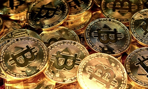 Bitcoin przekracza 30 000 dolarów po raz pierwszy od czerwca