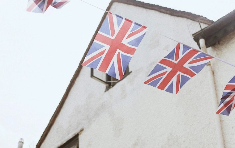 Polacy rezygnują z UK. Zniechęca nie tylko Brexit