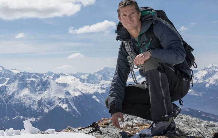 Bear Grylls uważa sztuczną inteligencję za kolejną umiejętność przetrwania