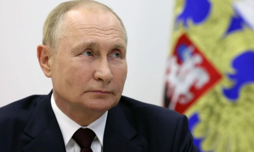Putin nakazuje rządowi i centralnemu bankowi kontrolować wypływ kapitału