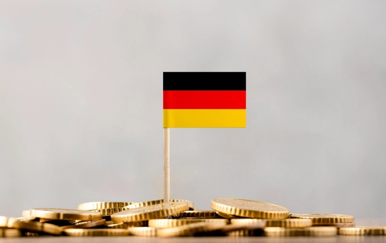 Niemiecki przemysł w potrzasku recesji: Spadek produkcji ósmy raz z rzędu