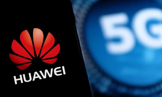 Francuskie biura Huawei przeszukane przez prokuratorów finansowych