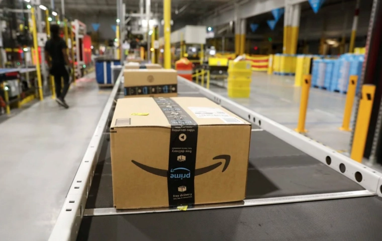 Amazon uruchamia asystenta zakupów AI. Liczy na wzrost przychodów