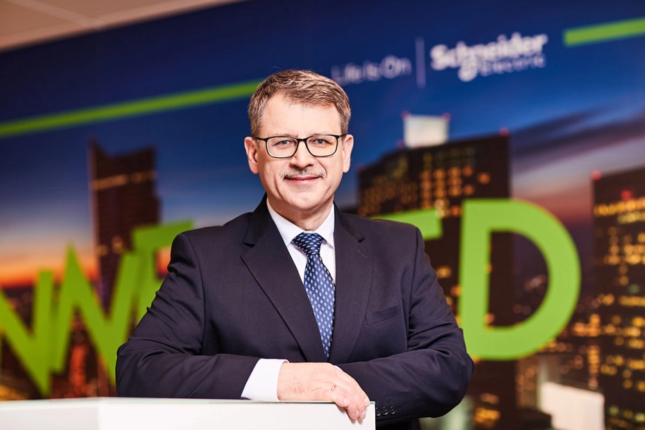Wojciech Świątek, dyrektor ds. zrównoważonego rozwoju w Schneider Electric.