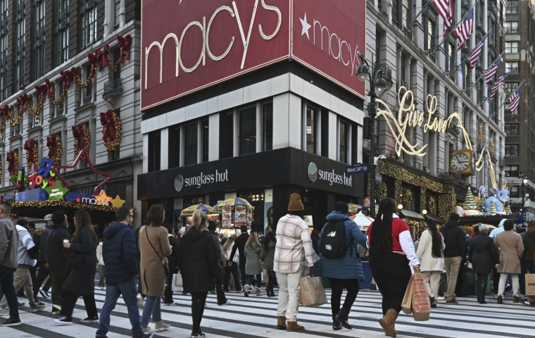 Macy's: firma zamknie 150 sklepów, ale przyjmie bardziej "luksusowy wygląd"