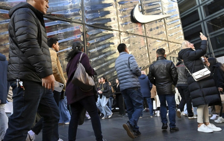 Nike traci fanów na Wall Street. Słaba sprzedaż obciąża akcje