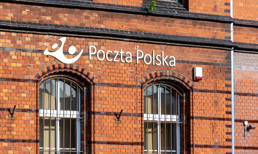 Plan dobrowolnych odejść z Poczty Polskiej: 9300 pracowników ma zrezygnować z pracy za roczną odprawę