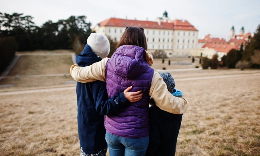 Pomoc społeczna. Jakie świadczenia będą przysługiwać najuboższym w 2025?