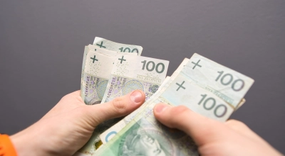 Nowy limit renty wdowiej po waloryzacji. Wdowy i wdowcy mogą dostać więcej