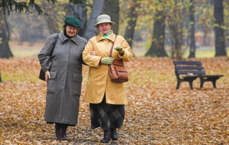 Waloryzacja emerytur w 2025 r. po zmianach. Tyle wyniosą 13. wypłacane przez ZUS