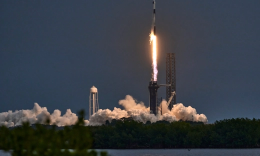 Szczątki rakiety Falcon 9 nad Polską. Ministerstwo zażąda dymisji szefa agencji kosmicznej?