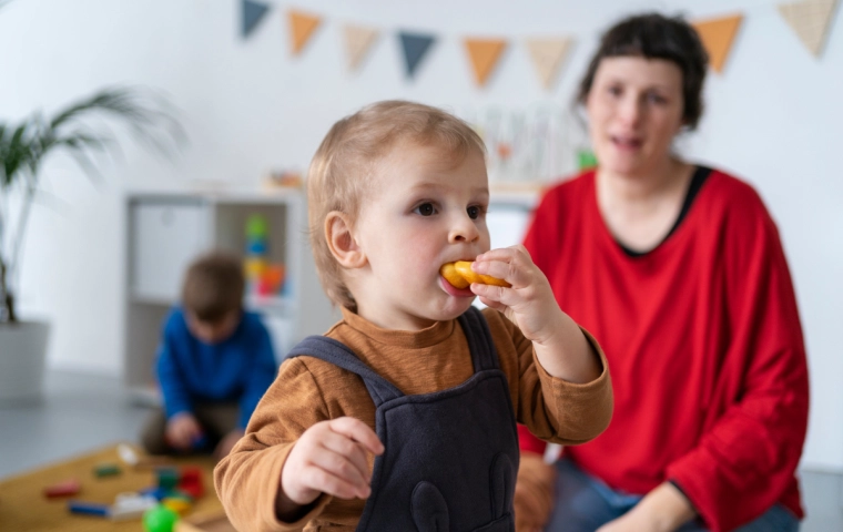 Wypłaty babciowego w marcu. Kiedy ZUS wyśle przelew?