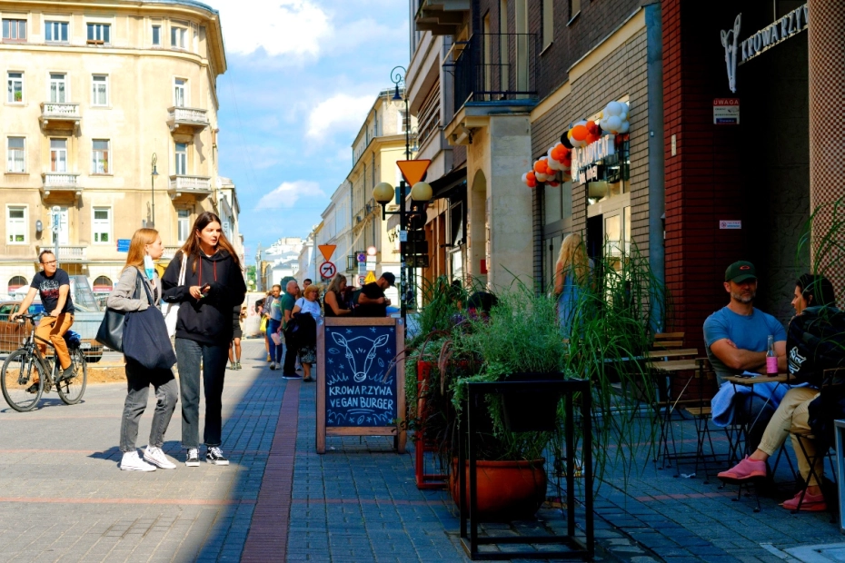 Krowarzywa, sieć wegetariańskich i wegańskich restauracji kończy dzialalność.