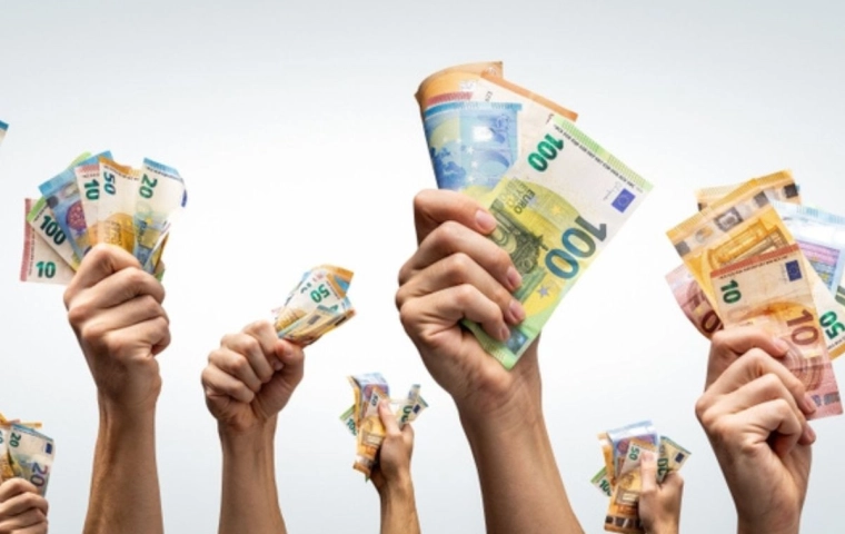 Przełomowe 671 mln euro inwestycji PAIH. Prawie 1000 nowych miejsc pracy